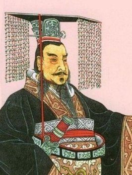 Hùng mạnh như chế độ của Tần Thủy Hoàng, vẫn bị Tầng lớp trung gian hủ bại làm sụp đổ